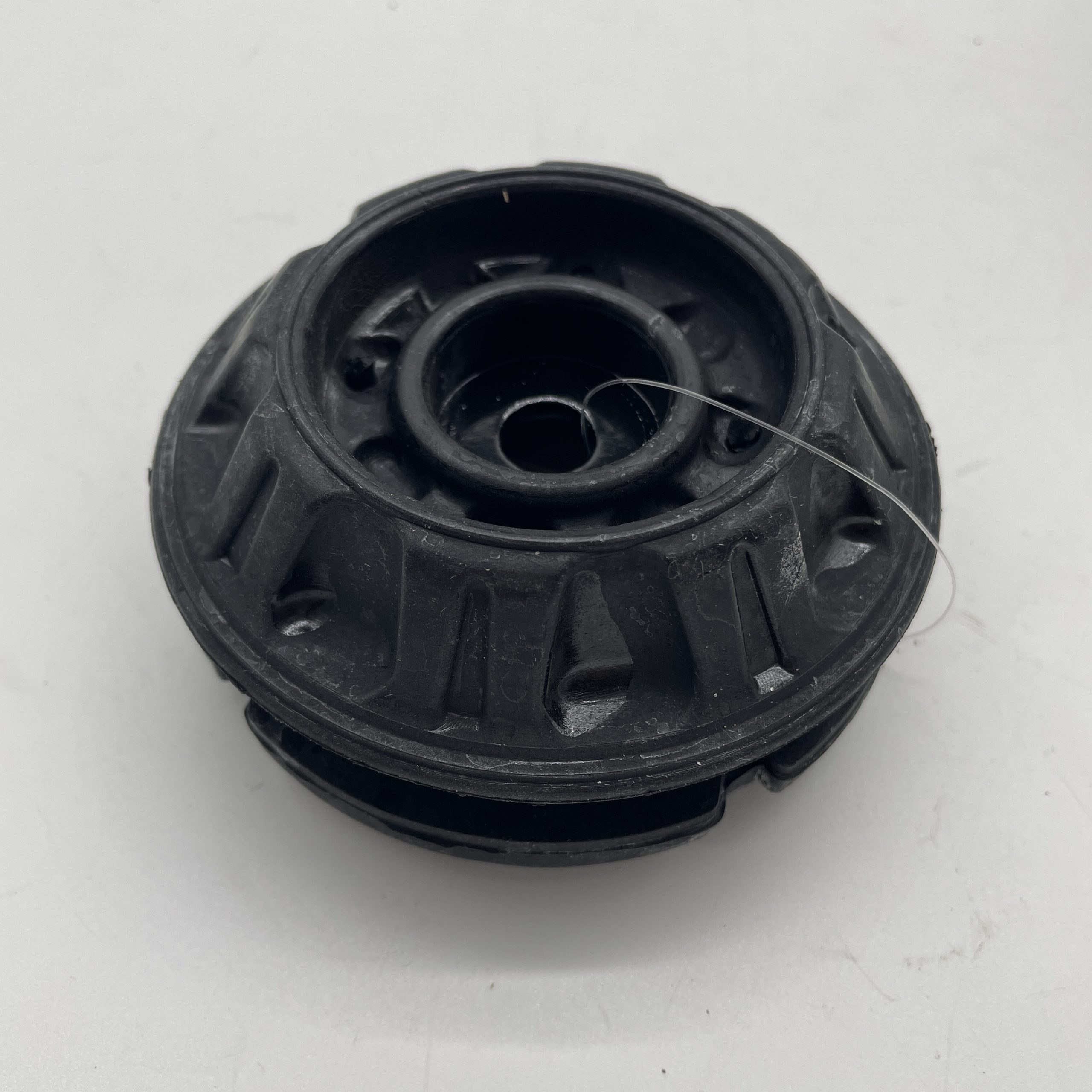 48609 0d120 rear strut mount shock absorber for toyota (复制) 48609 0d120 rear strut mount shock absorber for toyota (复制)